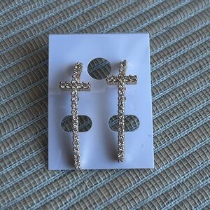 ⭐️- long Gold Cross stud earrings